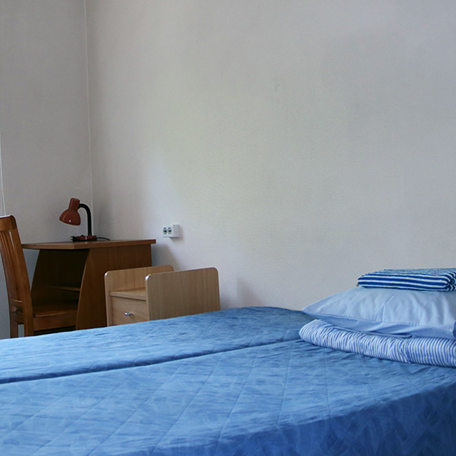 Hostel Lõuna tuba ühele ühise vannitoaga